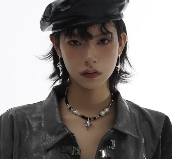 Y2K Starry Pearl Drop Earrings 🌟✨ - Image 2