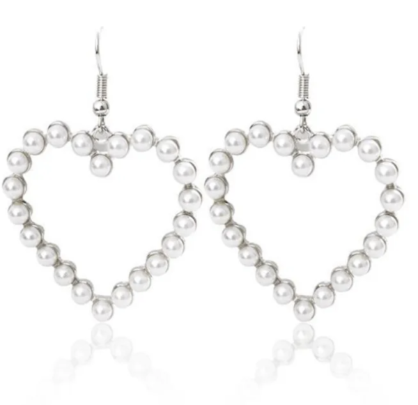 Gold Heart Pearl Elegance Earrings 💖✨ - Image 2