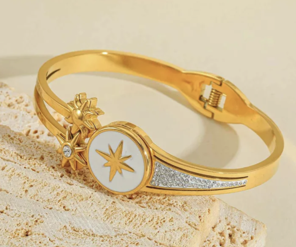 Starlit Elegance 18K Gold Plated Triple Star Bangle ✨🌟💛