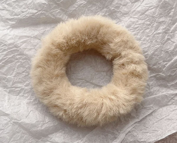 Khaki Fur Plush Hair Tie 🌸✨